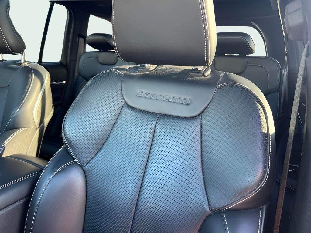 Jeep Grand Cherokee Overland 4WD 2023