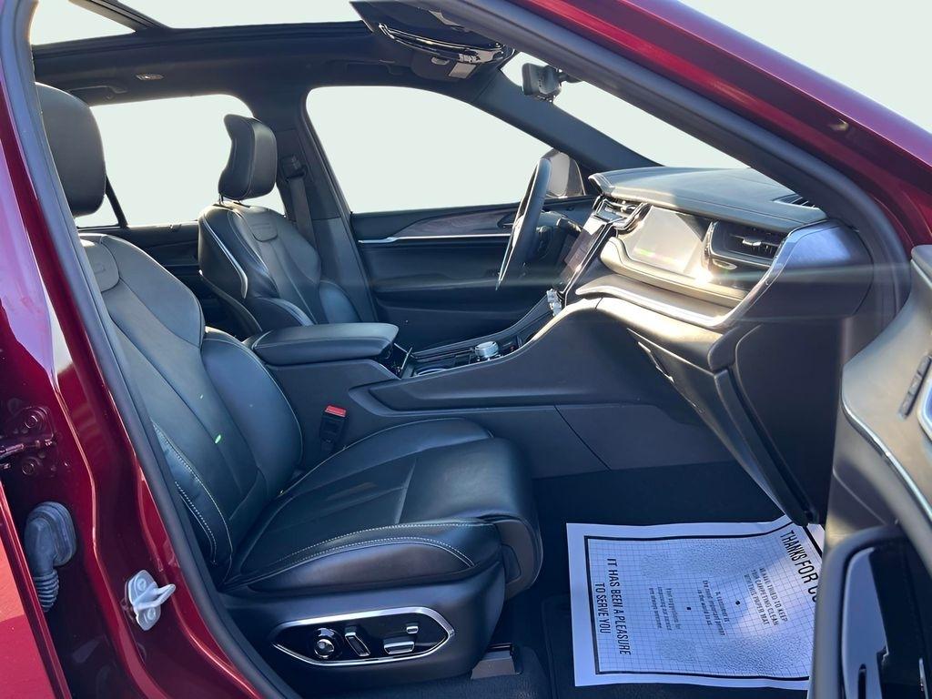 Jeep Grand Cherokee Overland 4WD 2023