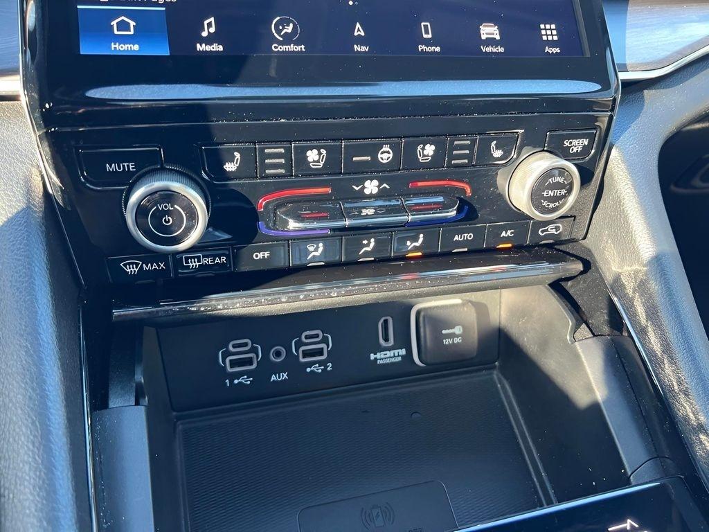 Jeep Grand Cherokee Overland 4WD 2023