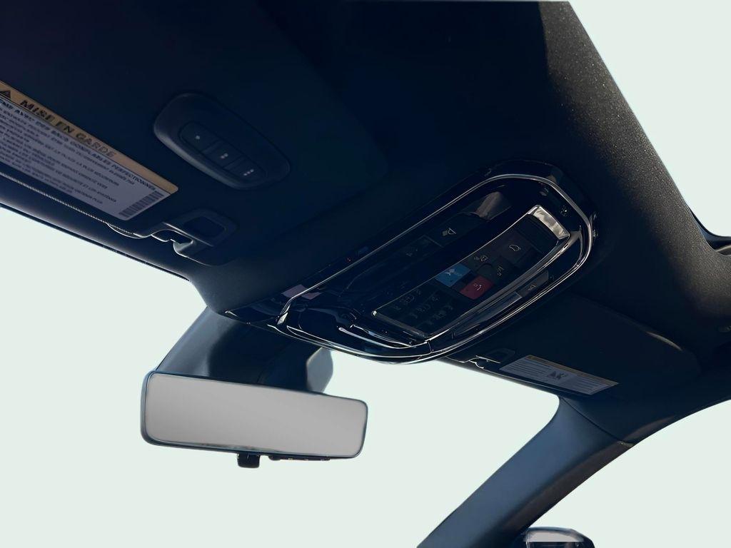 Jeep Grand Cherokee Overland 4WD 2023