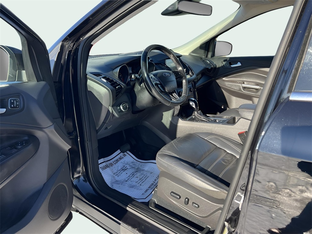 Ford Escape Titanium FWD 2019