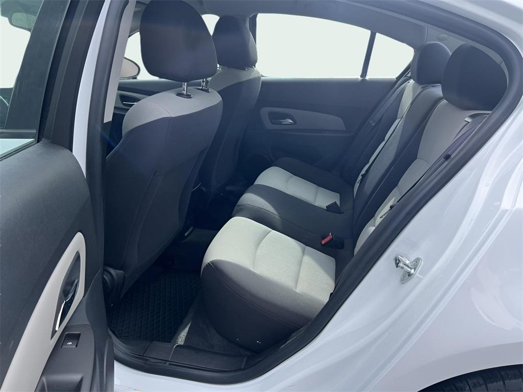 Chevrolet Cruze LS Auto 2015