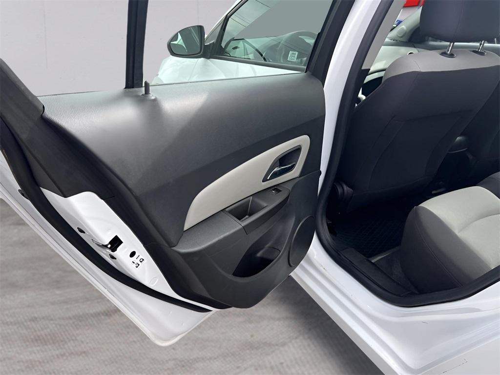 Chevrolet Cruze LS Auto 2015