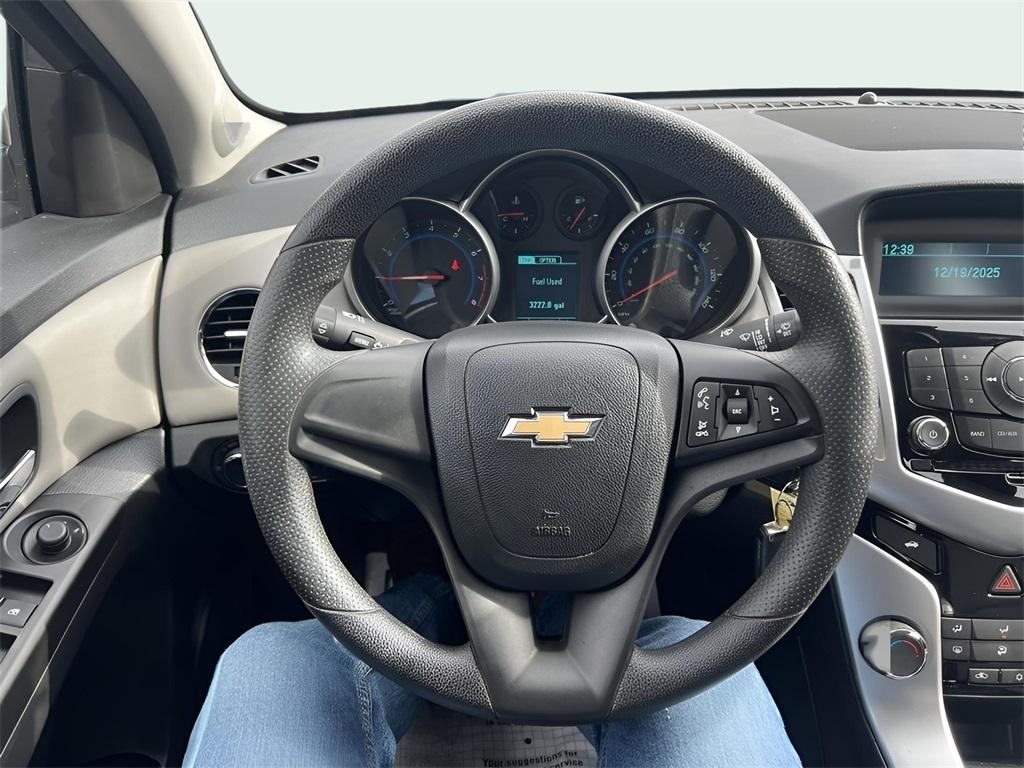 Chevrolet Cruze LS Auto 2015