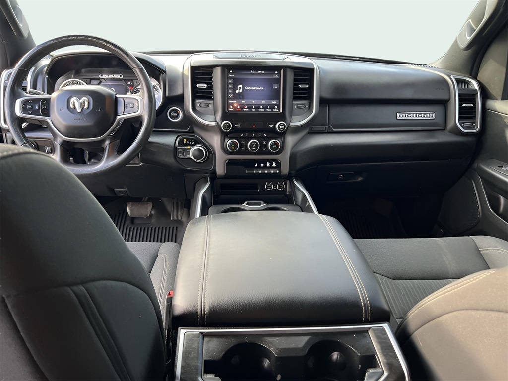 RAM 1500 Big Horn Crew Cab SWB 4WD 2020