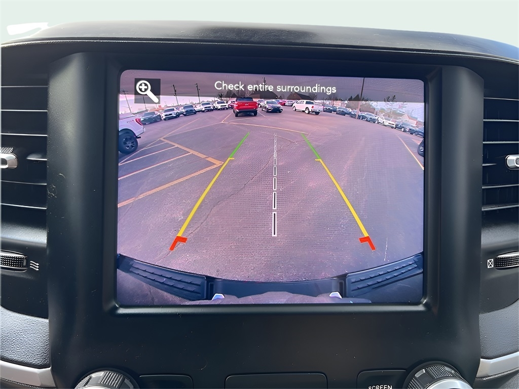 RAM 1500 Big Horn Crew Cab SWB 4WD 2020