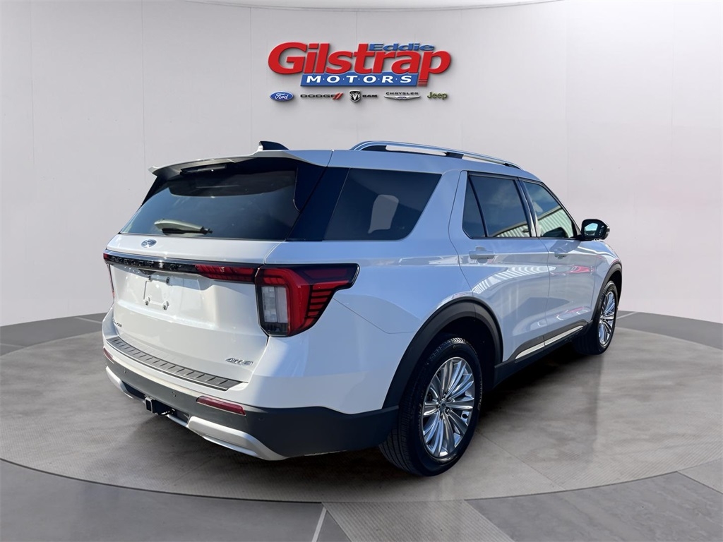 Ford Explorer Platinum AWD 2025