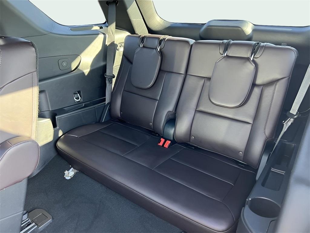 Ford Explorer Platinum AWD 2025