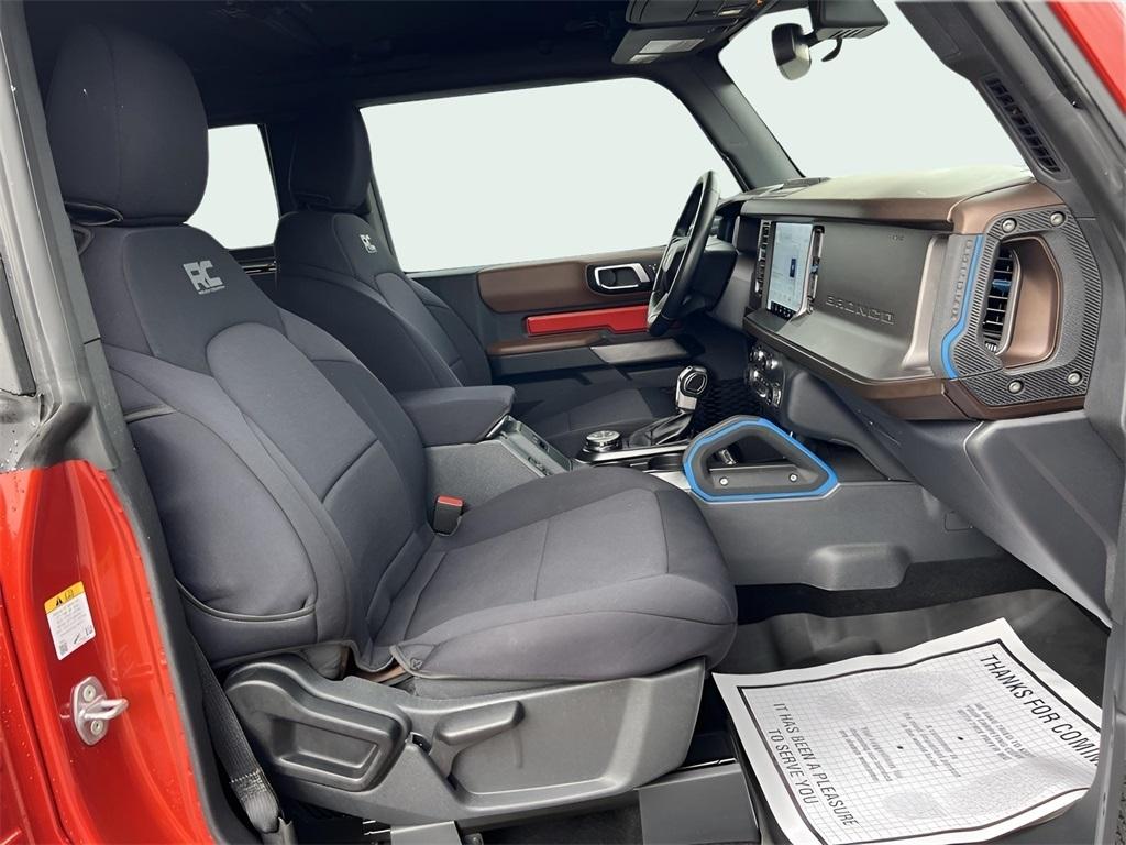 Ford Bronco Outer Banks 2-Door w/Advanced 2022