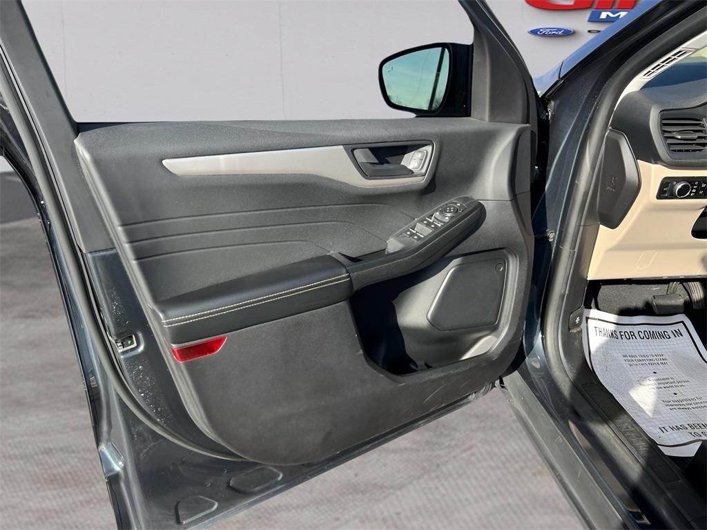 Ford Escape SE AWD 2022