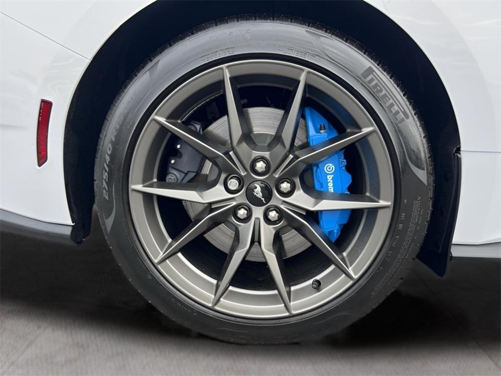 Ford Mustang Dark Horse 2024