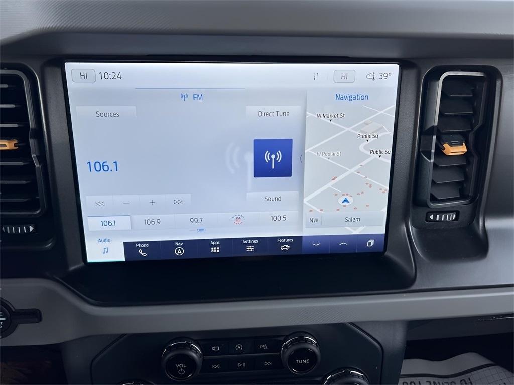 Ford Bronco Base 4-Door w/Advanced 2022