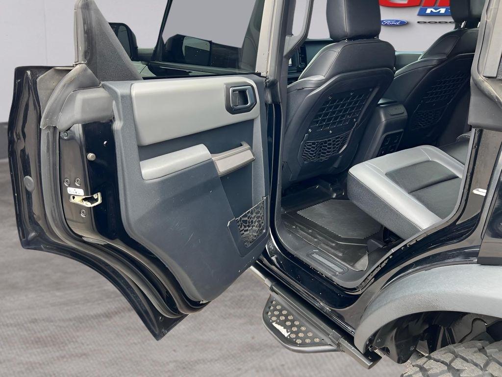 Ford Bronco Base 4-Door 2023