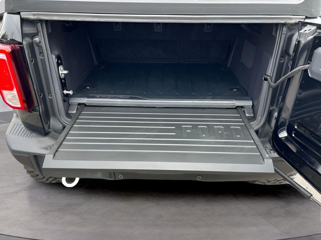 Ford Bronco Base 4-Door 2023