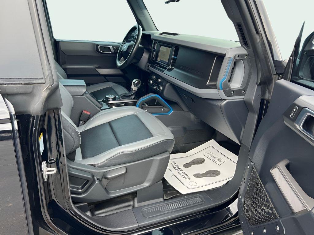 Ford Bronco Base 4-Door 2023