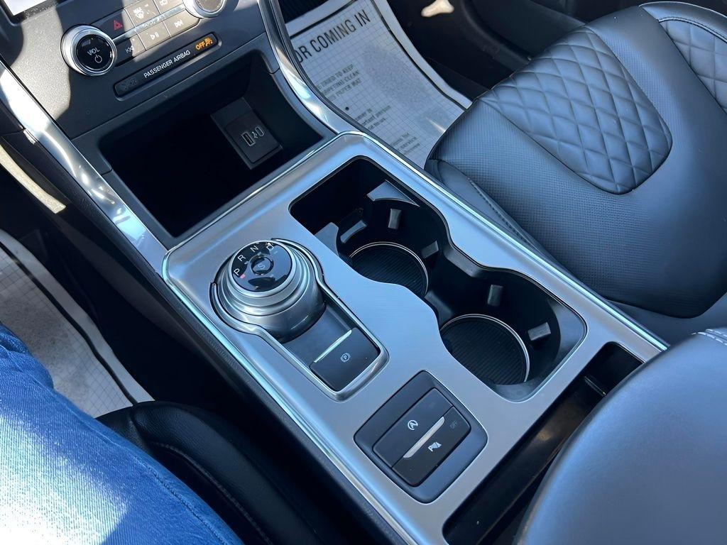 Ford Edge Titanium 2024