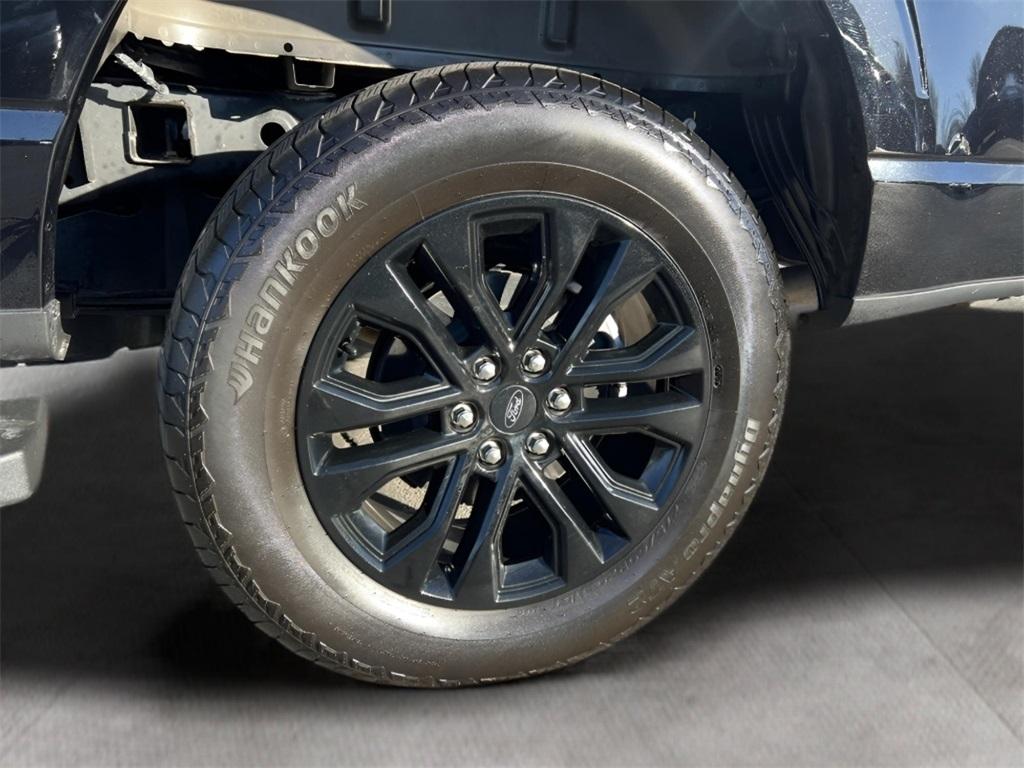 Ford F-150 Lariat SuperCrew 4WD 2025