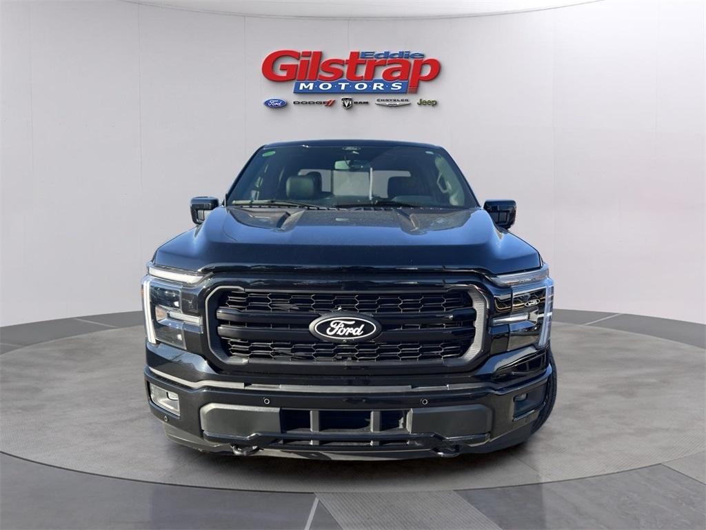 Ford F-150 Lariat SuperCrew 4WD 2025