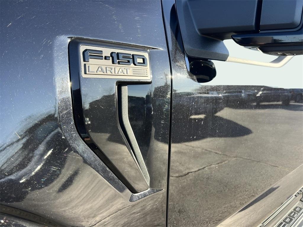 Ford F-150 Lariat SuperCrew 4WD 2025