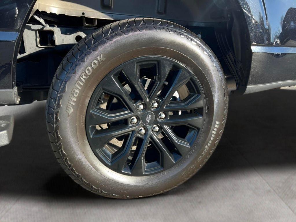 Ford F-150 Lariat SuperCrew 4WD 2025