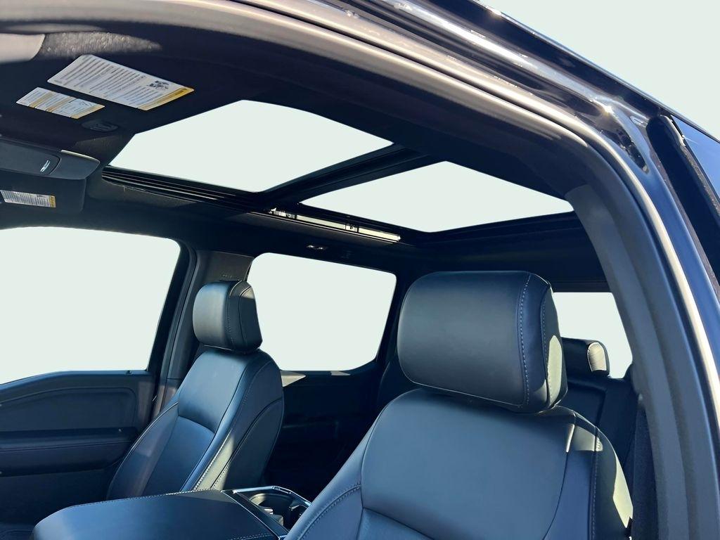 Ford F-150 Lariat SuperCrew 4WD 2025