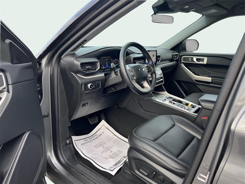 Ford Explorer XLT AWD 2023