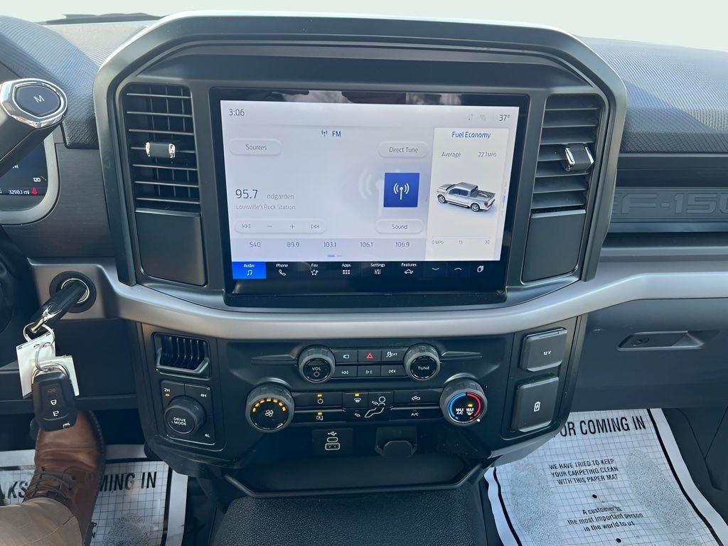 Ford F-150 XL 4WD 2025