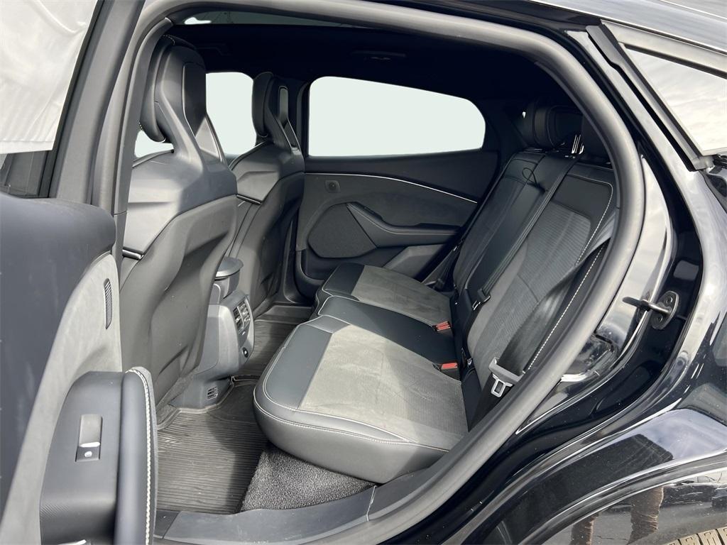 Ford Mustang Mach-E GT 2025