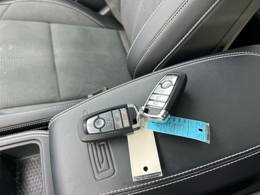 Ford Mustang Mach-E GT 2025