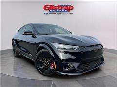 2025 Ford Mustang Mach-E 