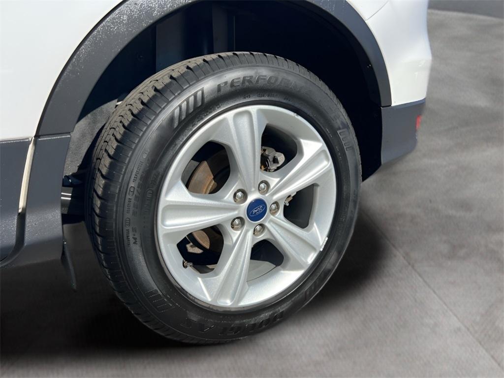 Ford Escape SE FWD 2016