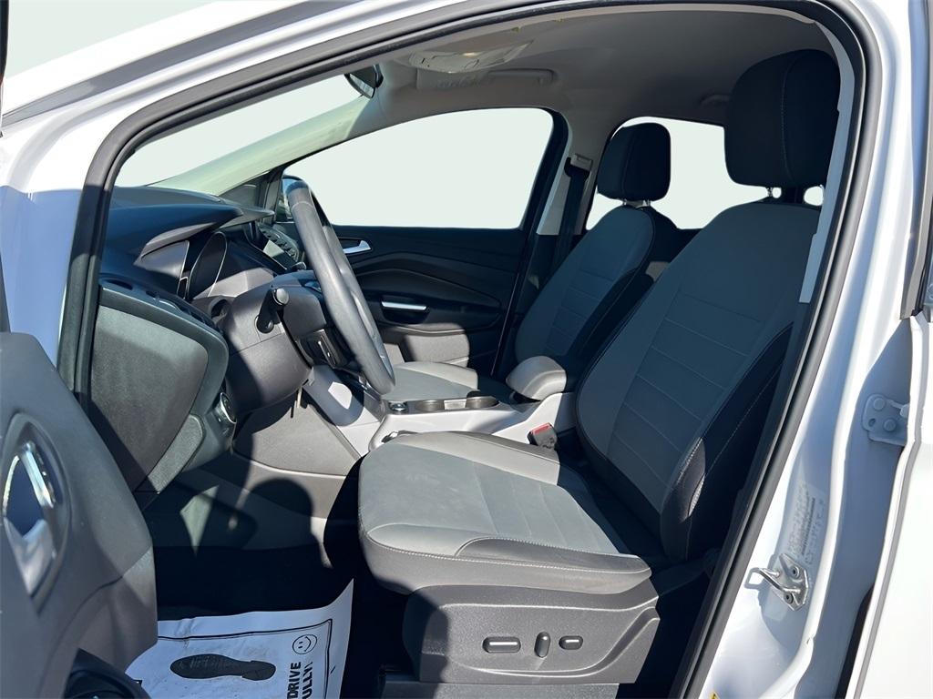 Ford Escape SE FWD 2016