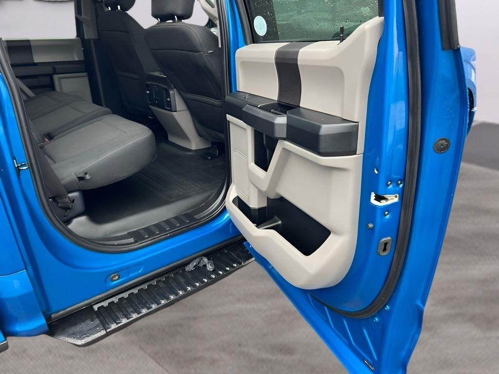 Ford F-150 XL SuperCrew 5.5-ft. Bed 4WD 2019