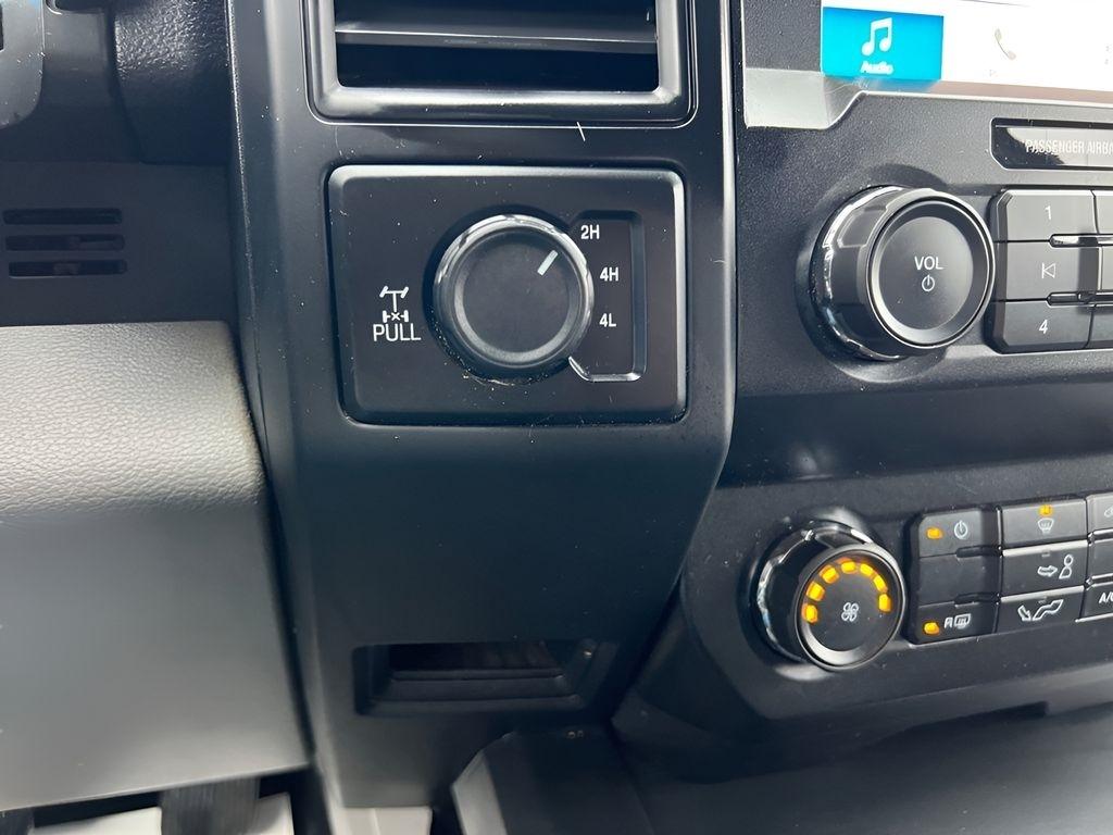 Ford F-150 XL SuperCrew 5.5-ft. Bed 4WD 2019