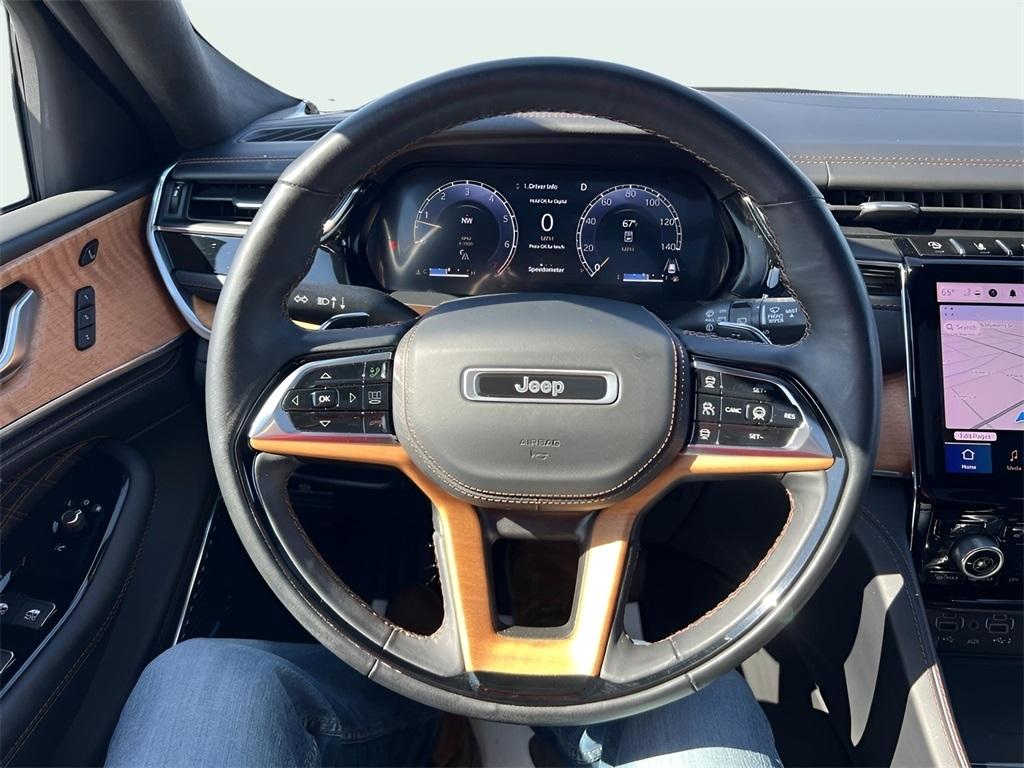 Jeep Grand Cherokee L Summit 4WD 2023