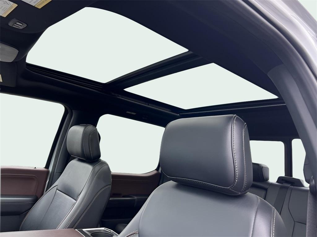 Ford F-150 Lariat SuperCrew 5.5-ft. Bed 4WD 2022