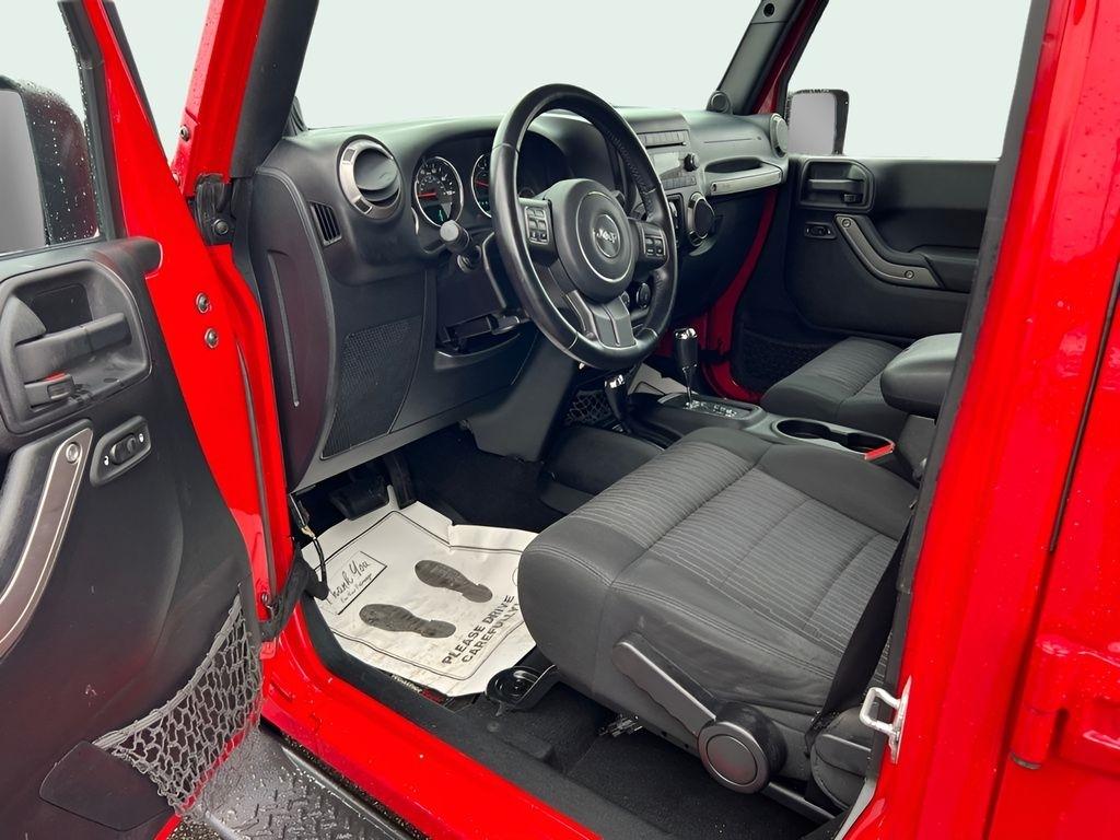 Jeep Wrangler Unlimited Sport 4WD 2012