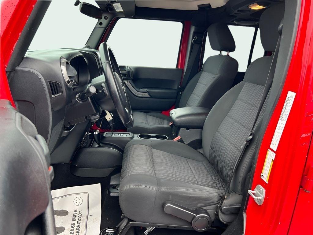 Jeep Wrangler Unlimited Sport 4WD 2012