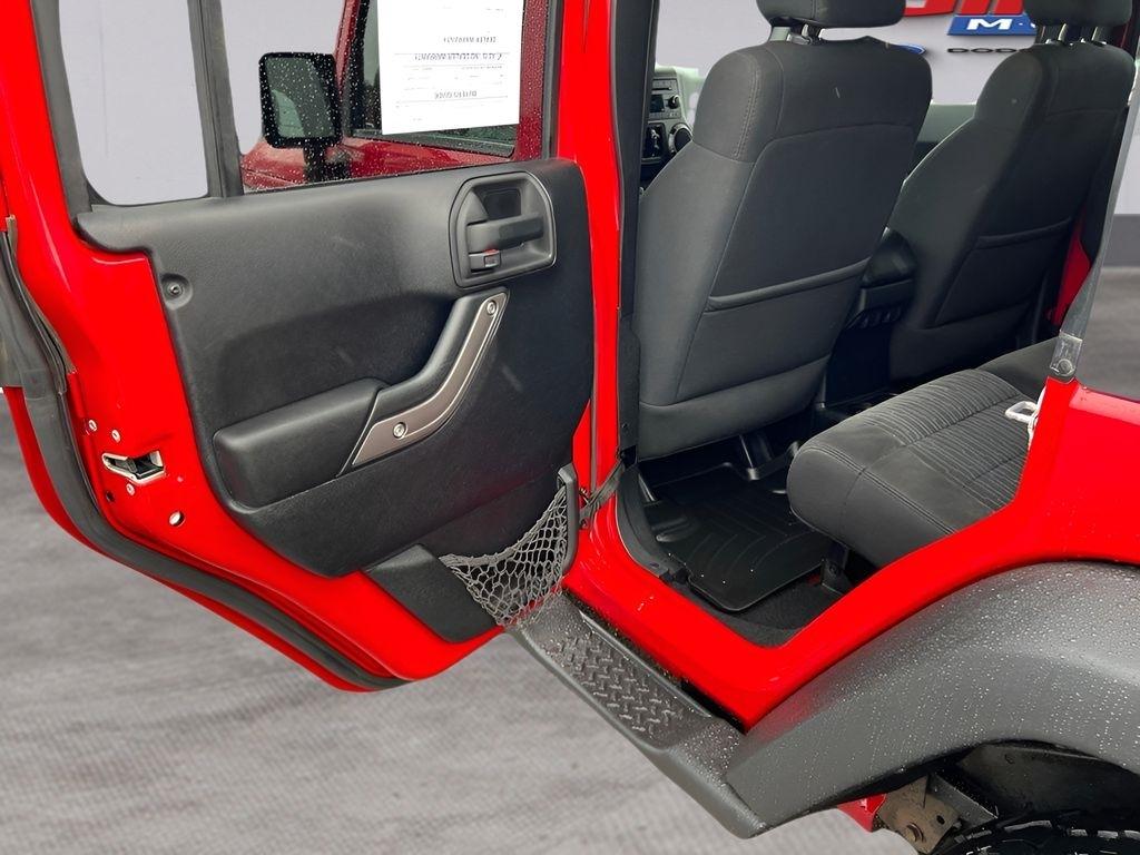 Jeep Wrangler Unlimited Sport 4WD 2012