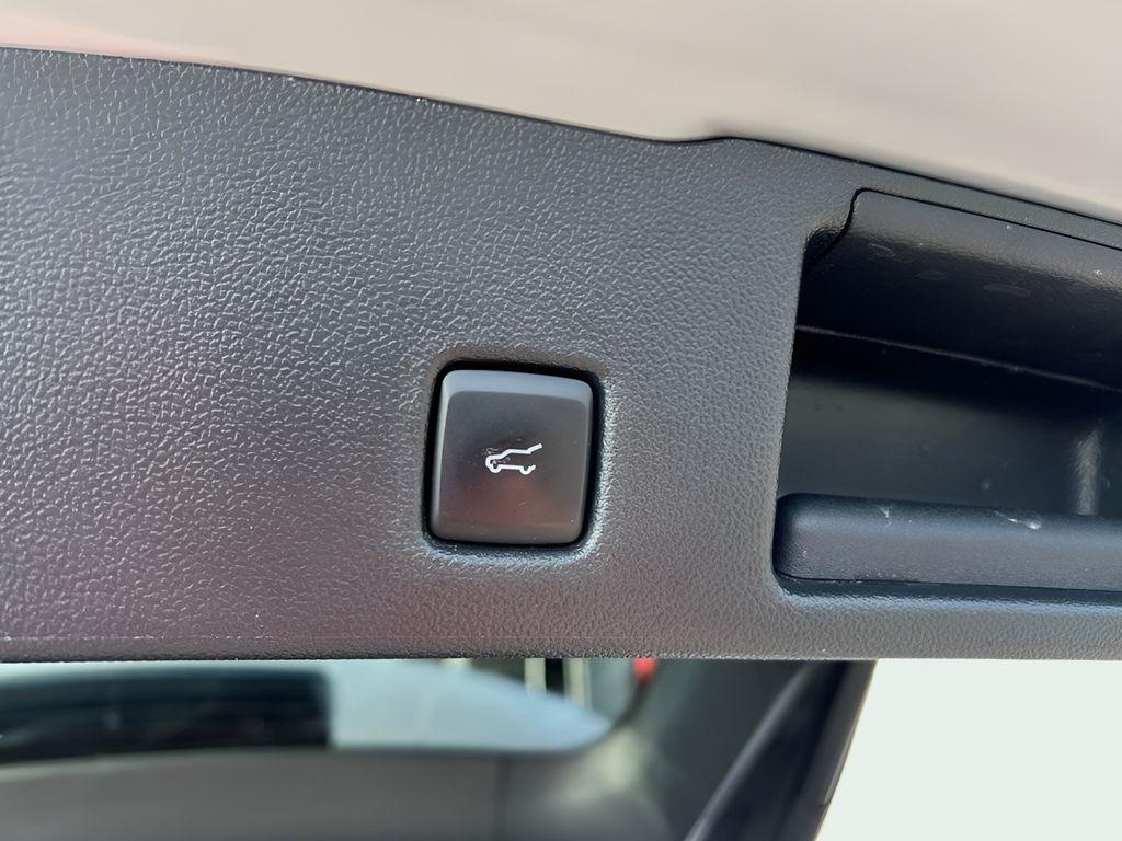 Ford Escape Platinum AWD 2023