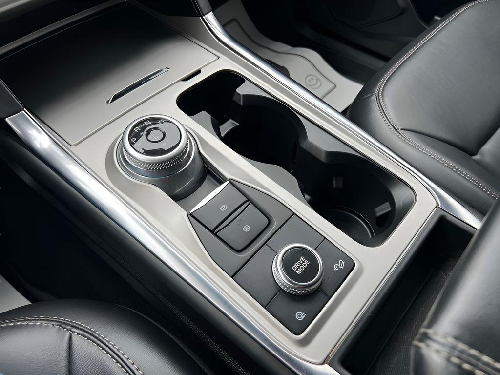 Ford Explorer XLT AWD 2022