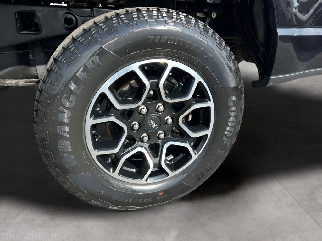 Ford F-150 XL SuperCab 8-ft. Bed 4WD 2023