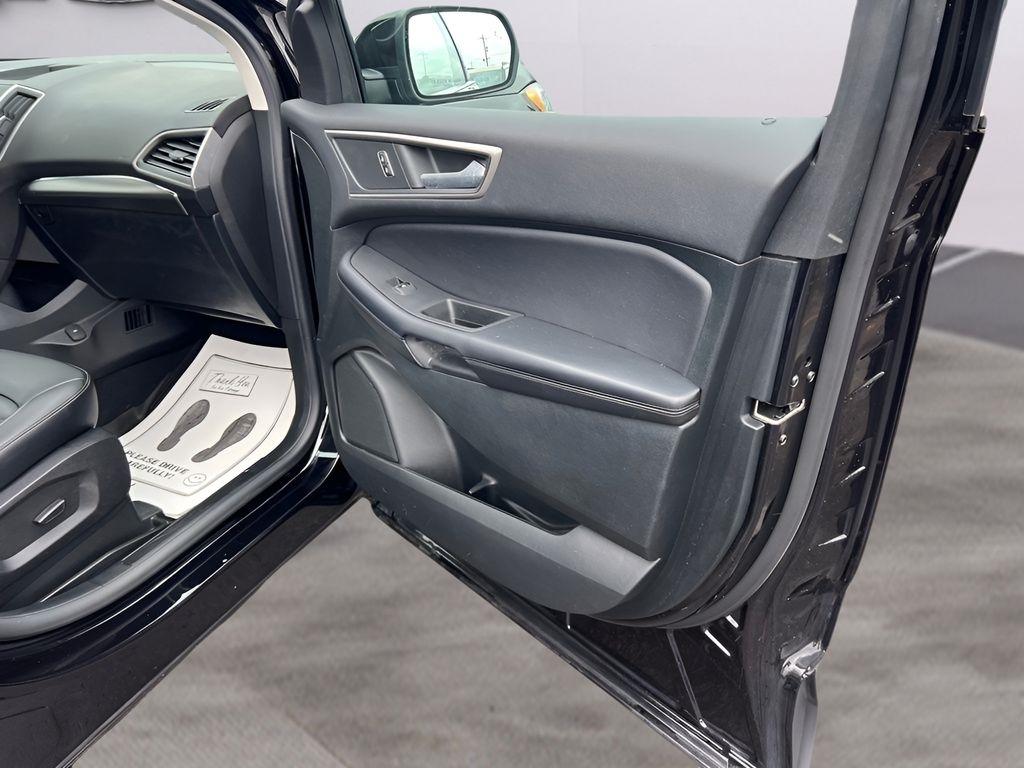 Ford Edge SEL AWD 2022