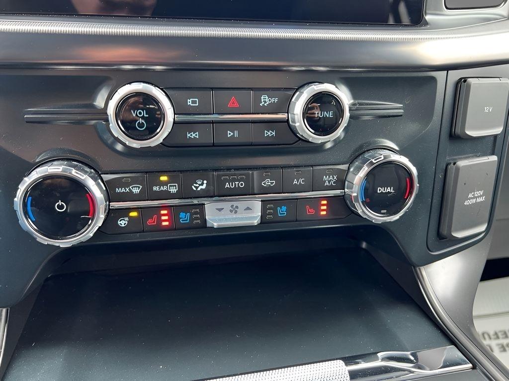 Ford F-150 Lariat SuperCrew 4WD 2025