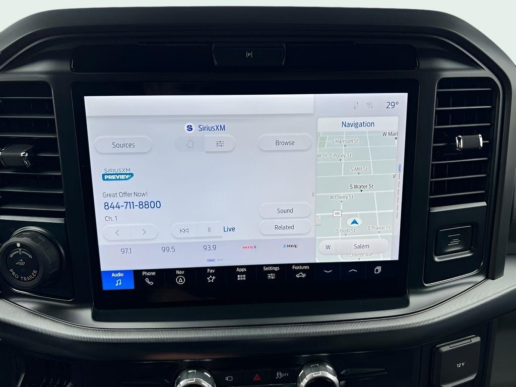 Ford F-150 Lariat SuperCrew 4WD 2025