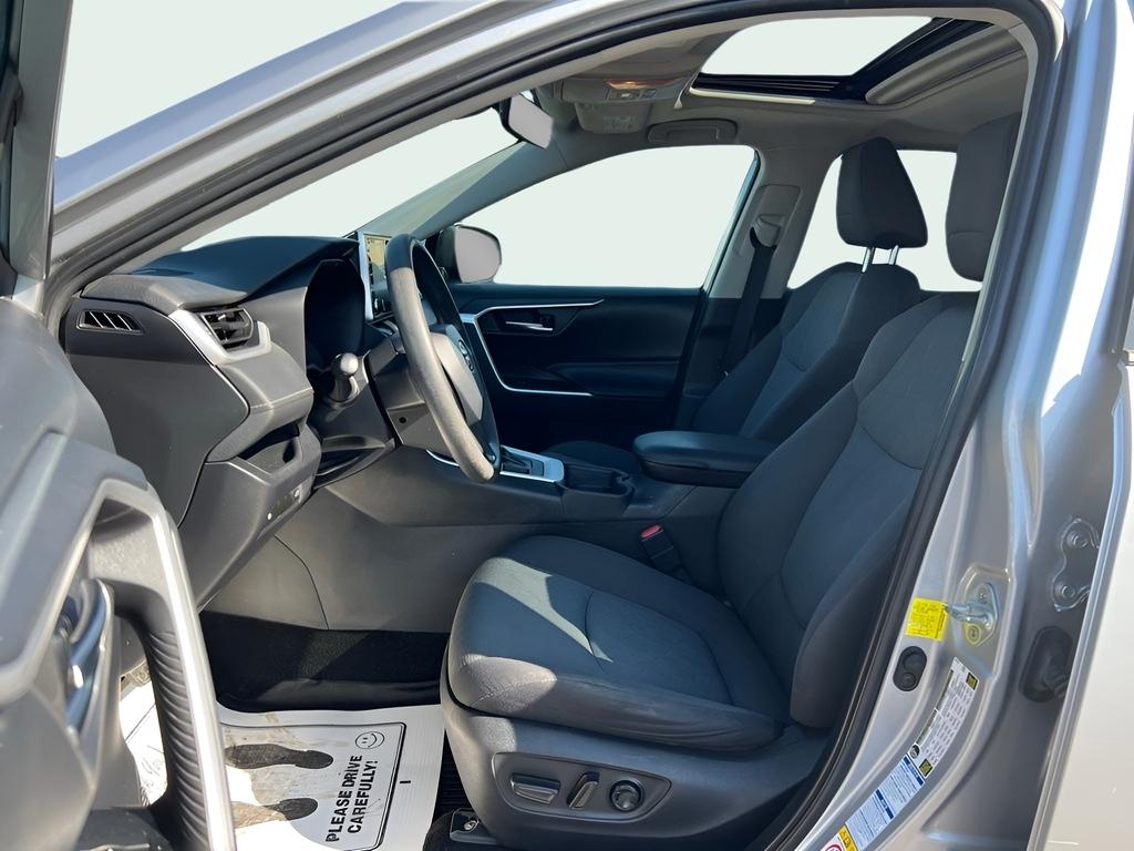 Toyota RAV4 XLE AWD 2019