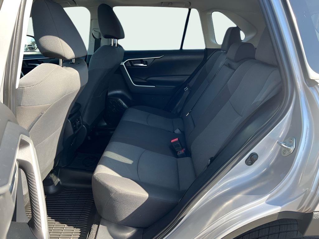 Toyota RAV4 XLE AWD 2019