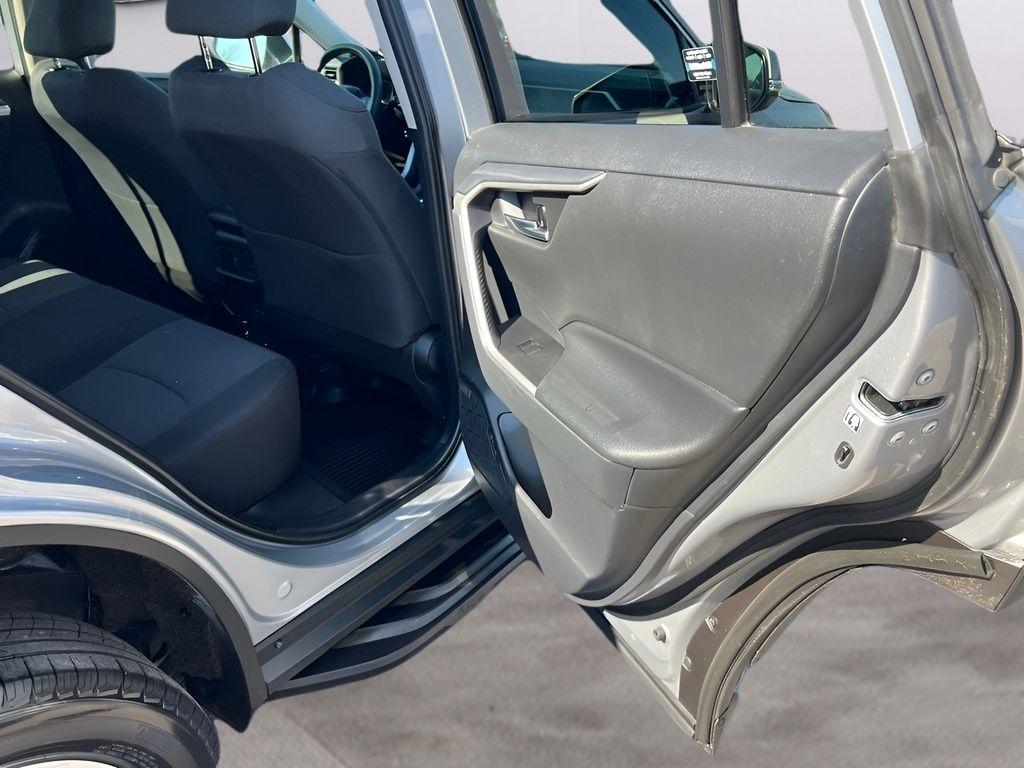 Toyota RAV4 XLE AWD 2019