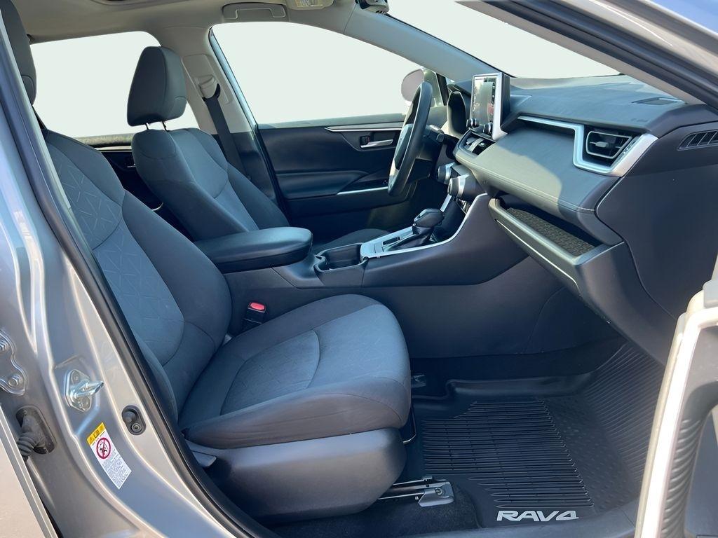 Toyota RAV4 XLE AWD 2019