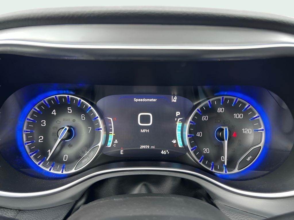 Chrysler Pacifica Limited 2025